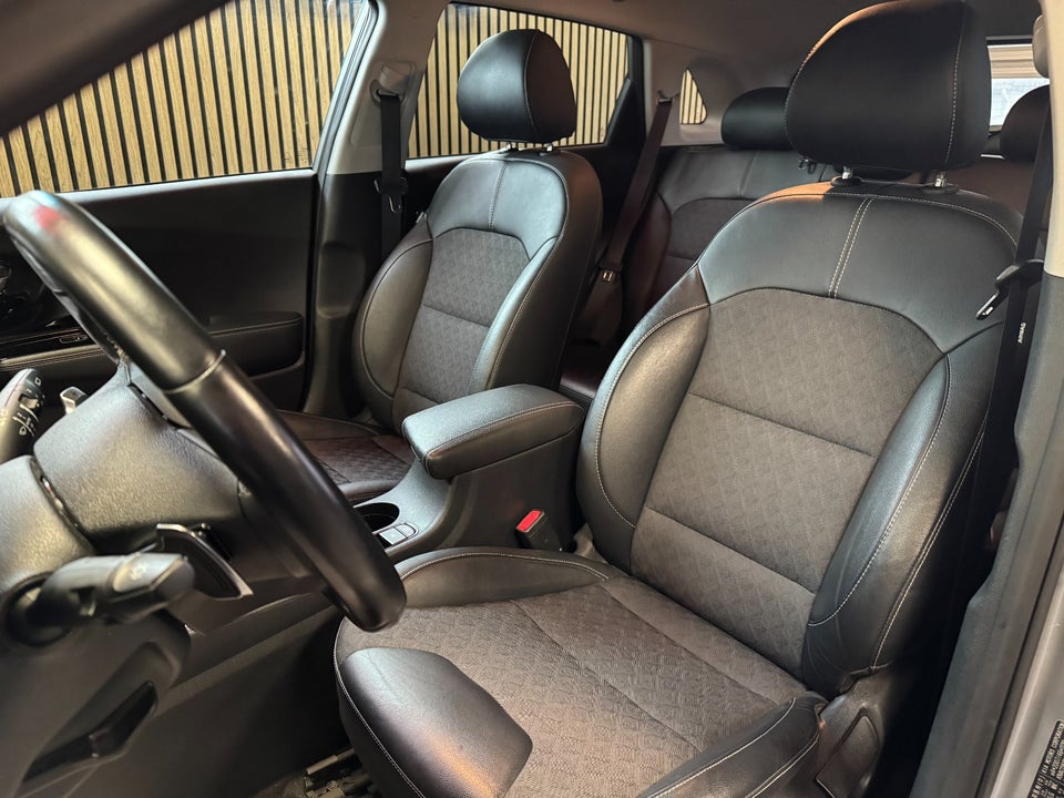 Kia Niro 1,6 PHEV Advance DCT 5d