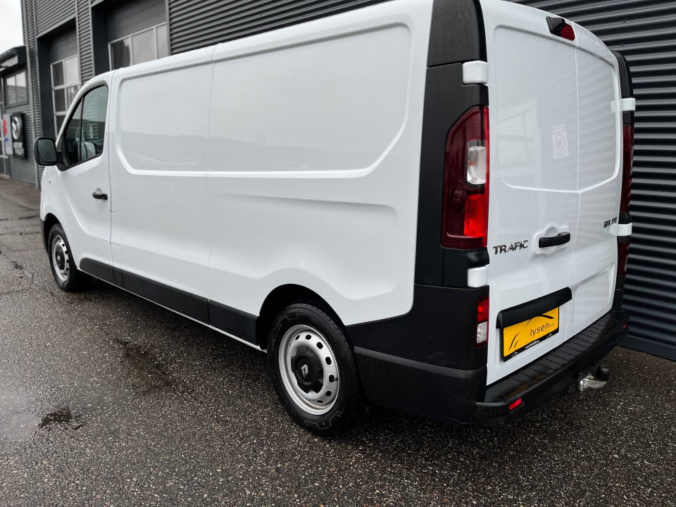 Renault Trafic T29 2,0 dCi 120 L2H1