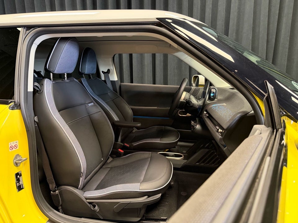 MINI Cooper SE Classic Trim M 3d