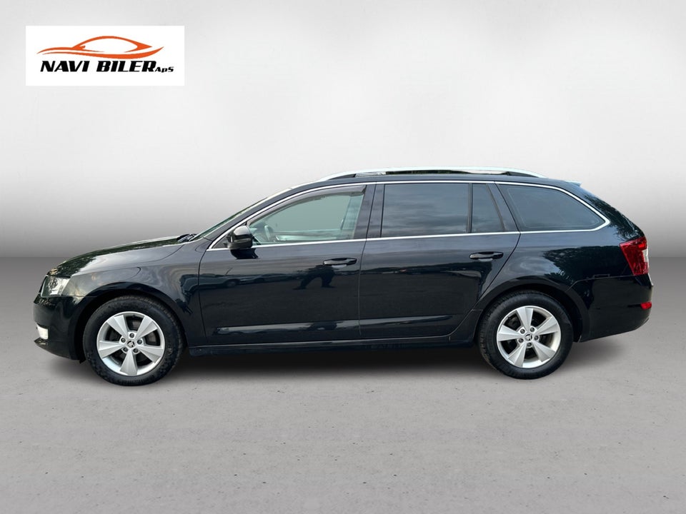 Skoda Octavia 2,0 TDi 150 Style Combi DSG 5d