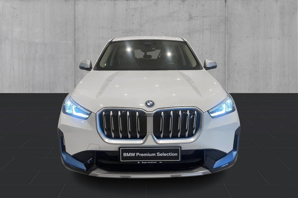 BMW iX1 xDrive30 5d