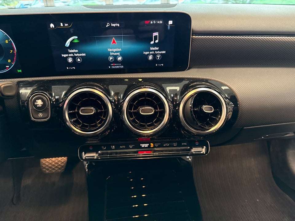 Mercedes A200 1,3 Style aut. 5d