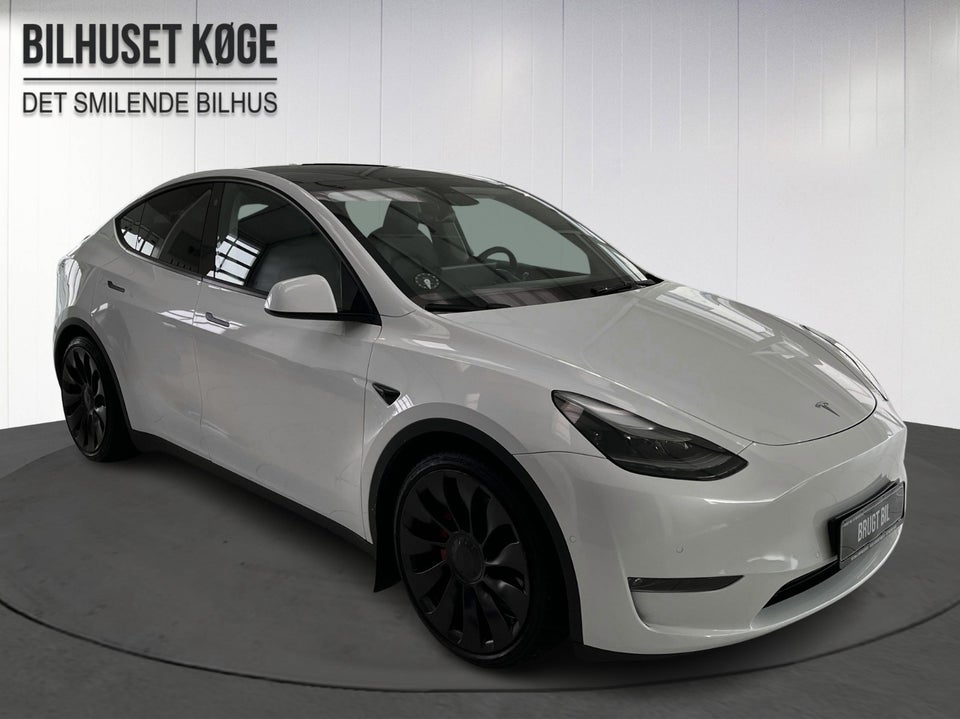Tesla Model Y Performance AWD 5d