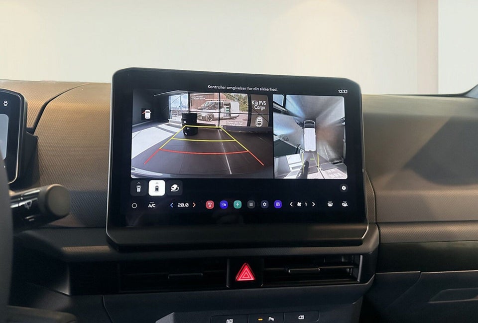 Kia PV5 71 Long Range Work Pro