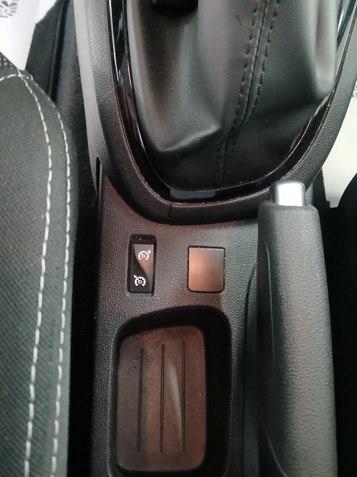 Renault Clio IV 0,9 TCe 90 Zen Sport Tourer 5d