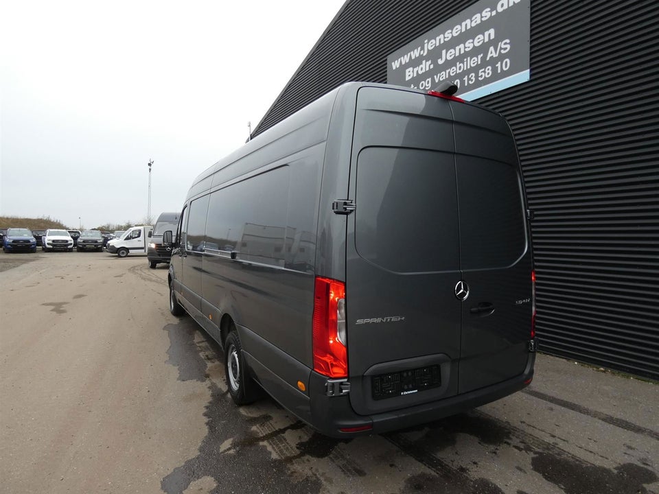 Mercedes Sprinter 317 2,0 CDi A4 Kassevogn aut. RWD