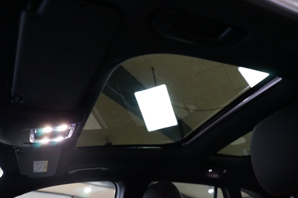 Mercedes EQA300 AMG Line 4Matic 5d