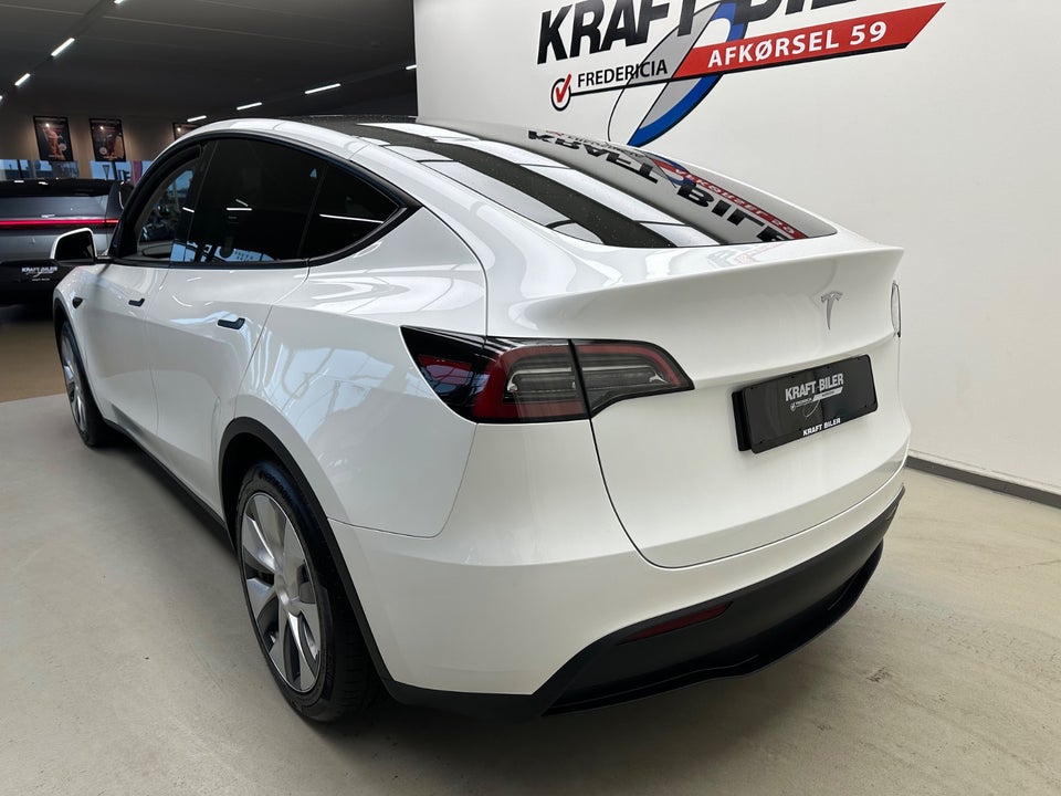 Tesla Model Y RWD 5d
