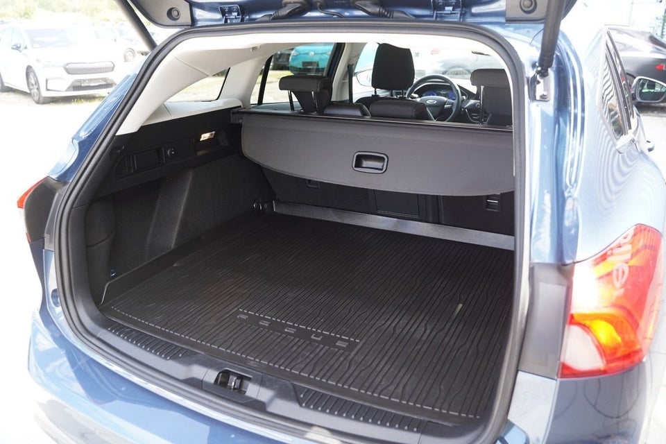 Ford Focus 1,0 EcoBoost mHEV Titanium 5d