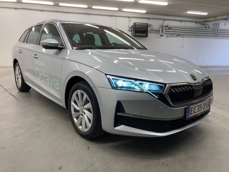 Skoda Octavia 1,5 eTSi 150 Selection Combi DSG 5d