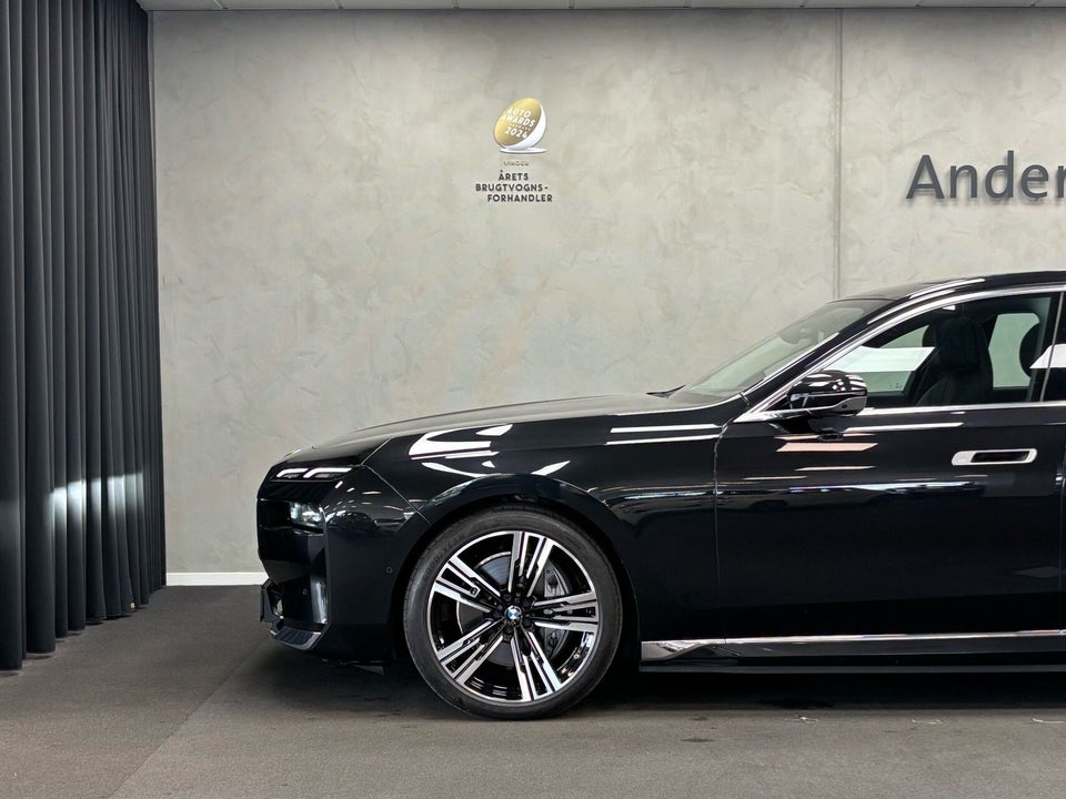 BMW i7 xDrive60 4d