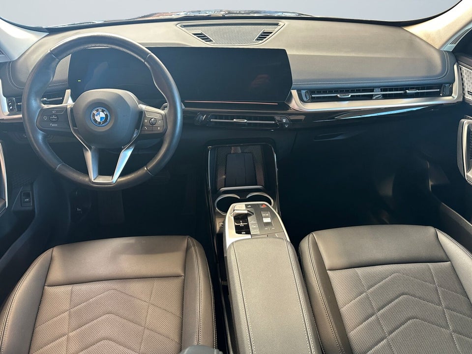 BMW iX1 xDrive30 X-Line 5d