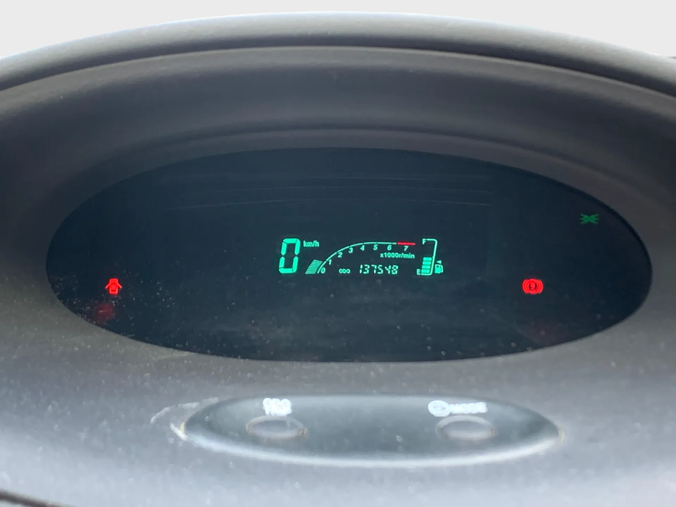 Toyota Yaris 1,3 Terra 5d