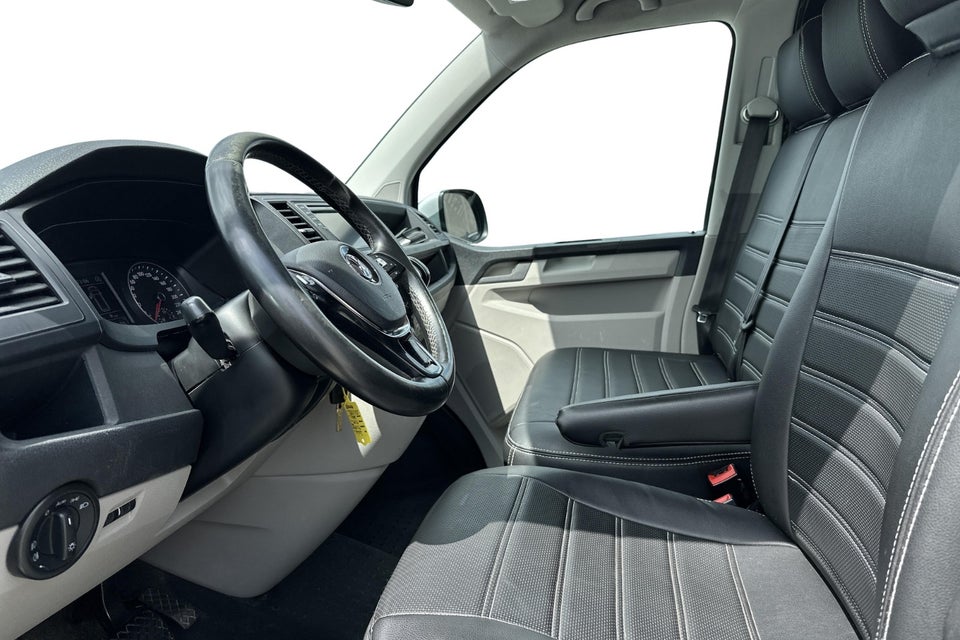 VW Transporter 2,0 TDi 150 Kassevogn DSG lang