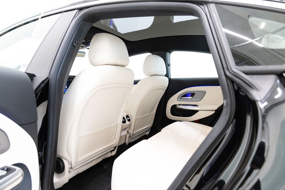 Mercedes CLA250+ EQ Progressive Advance Plus 4d