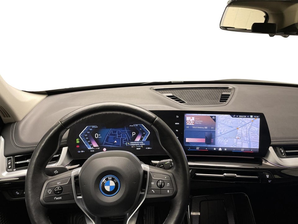 BMW iX1 eDrive20 X-Line 5d