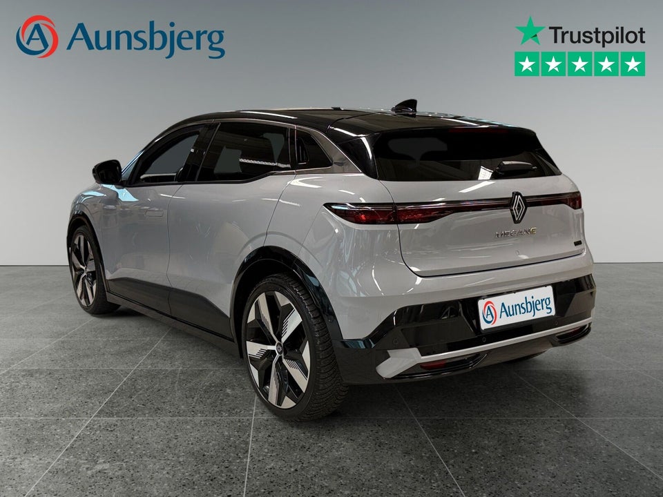 Renault Megane E-Tech 60 Techno 5d