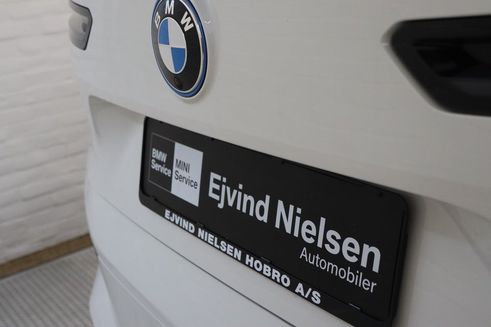 BMW iX xDrive40 Fully Charged Sport 5d