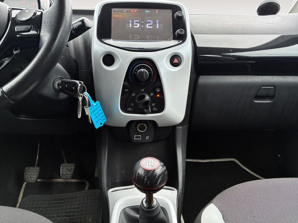 Toyota Aygo 1,0 VVT-i x-pure 5d