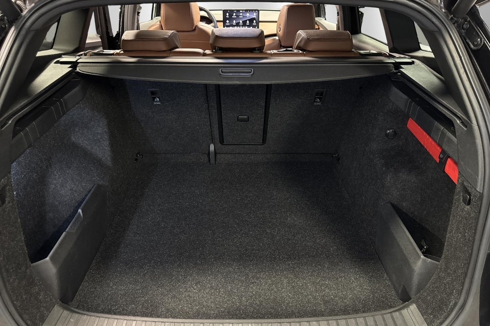 Skoda Enyaq 80 iV Founders Edition 5d