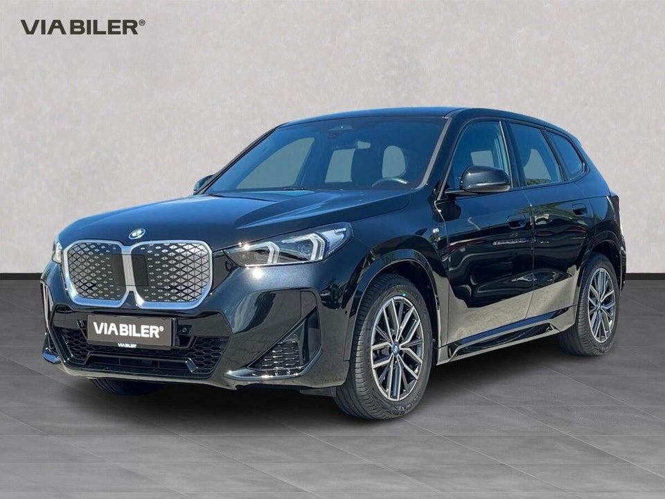 BMW iX1 eDrive20 M-Sport 5d