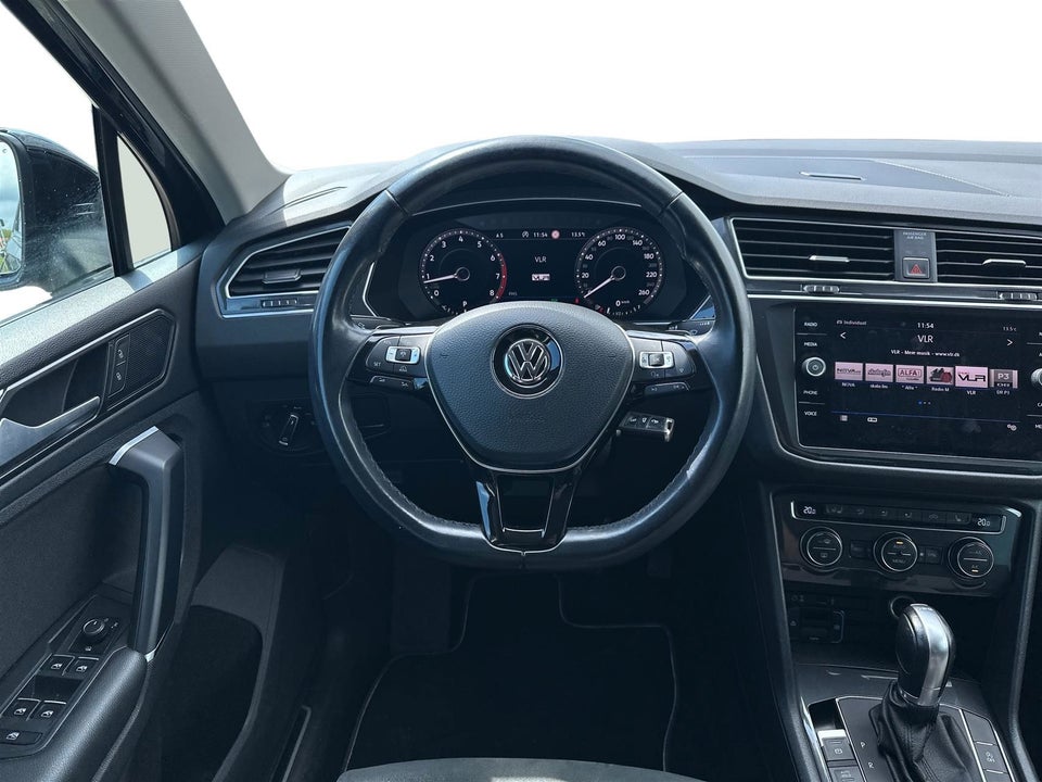 VW Tiguan 1,4 TSi 150 R-line DSG 4Motion 5d