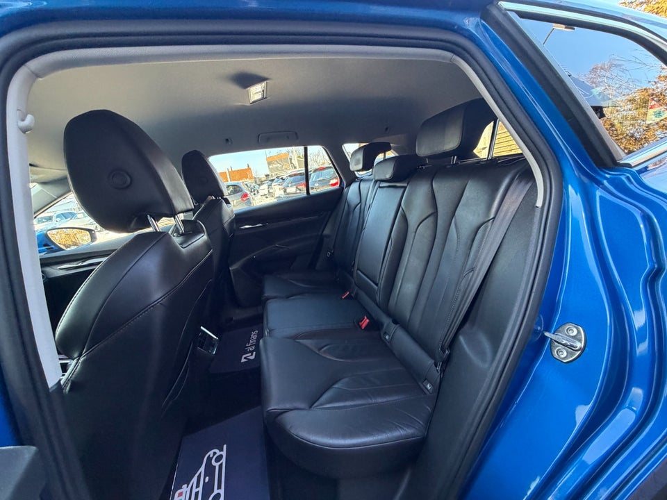 Skoda Enyaq 80 iV Suite 5d