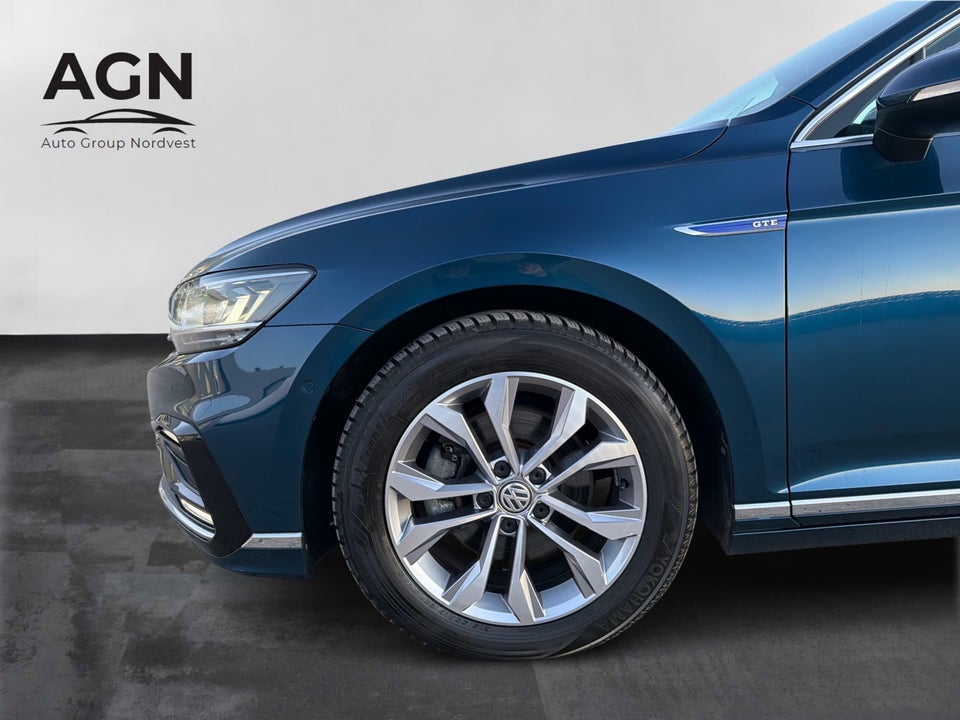 VW Passat 1,4 GTE High Variant DSG 5d