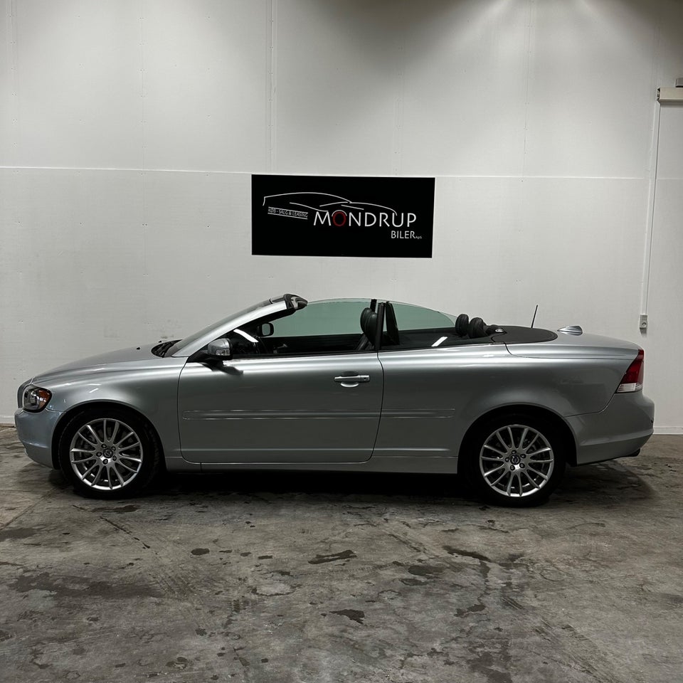 Volvo C70 2,4 D5 aut. 2d