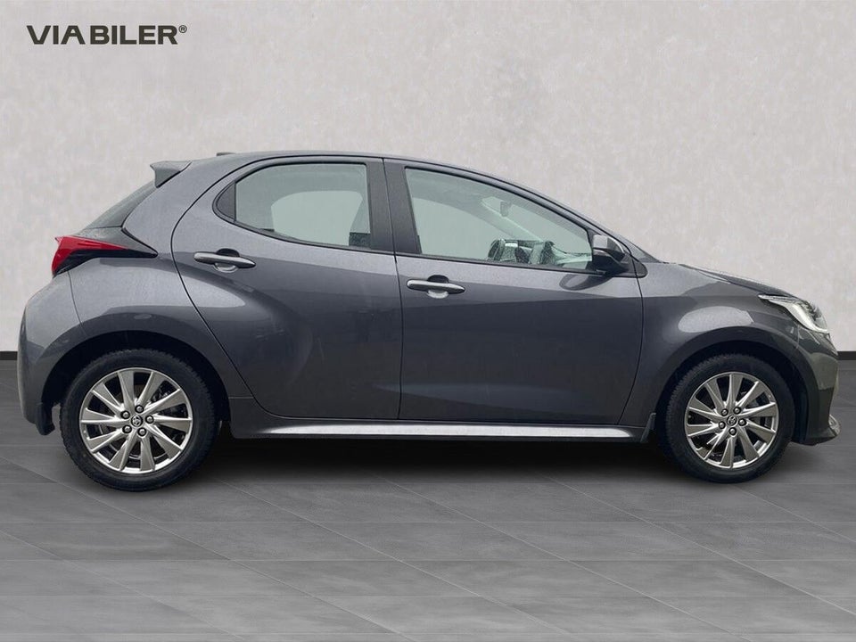 Toyota Yaris 1,5 Hybrid Style Technology e-CVT 5d