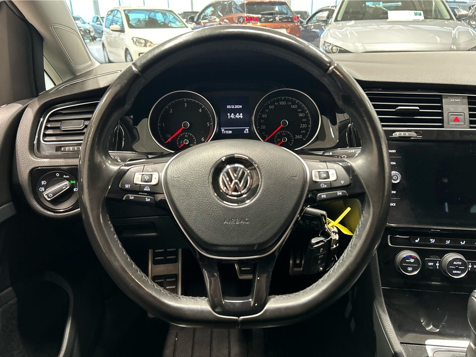 VW Golf VII 1,6 TDi 115 Comfortline Variant DSG 5d