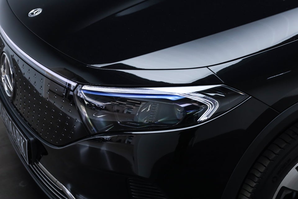 Mercedes EQA350 Progressive 4Matic 5d