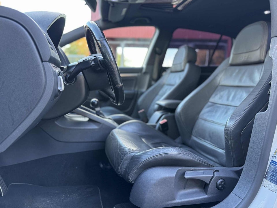 VW Golf V 2,0 GTi DSG 5d