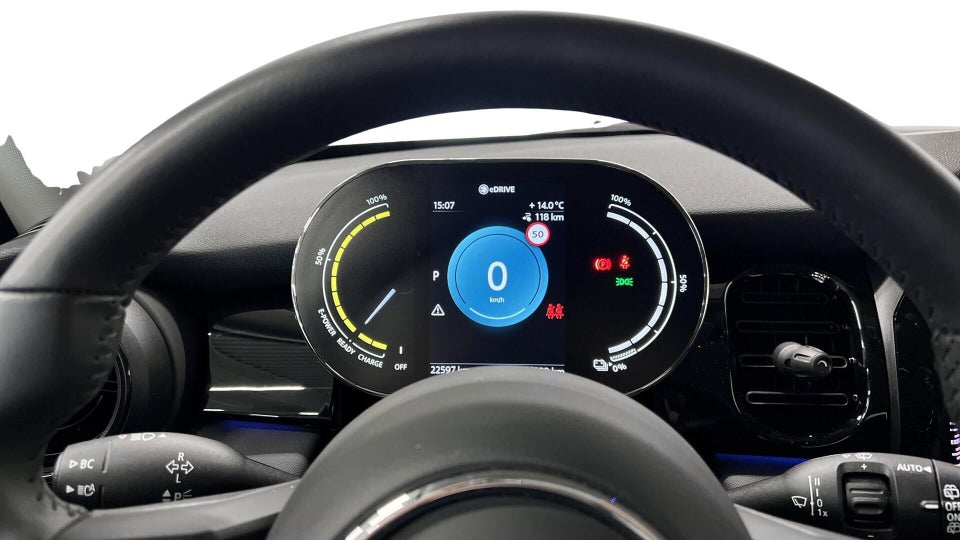 MINI Cooper SE Essential 3d