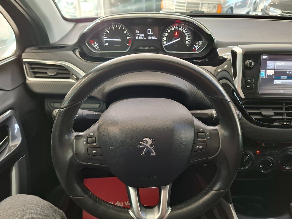 Peugeot 2008 1,2 VTi 82 Active 5d