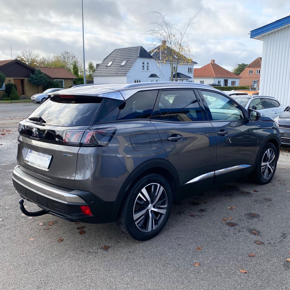 Peugeot 3008 1,6 Hybrid Allure Pack LTD EAT8 5d