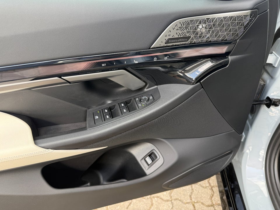 BMW i5 eDrive40 M-Sport Pro 4d