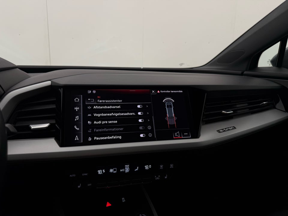 Audi Q4 e-tron 40 S-line 5d