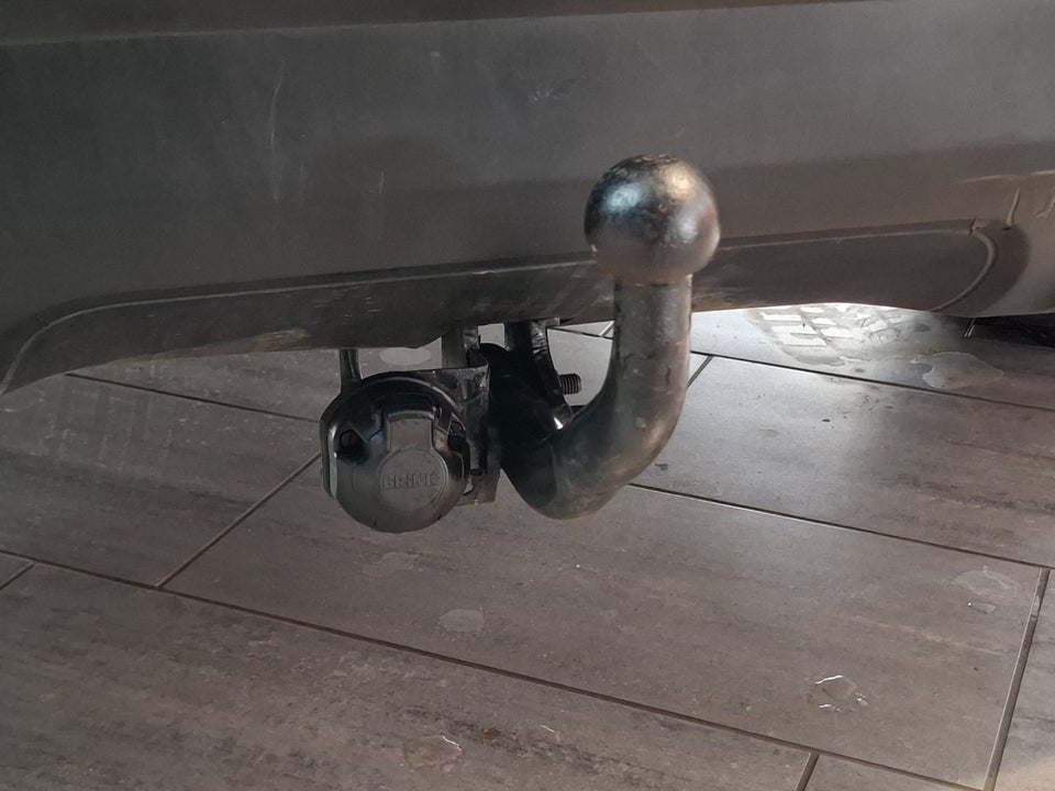 Citroën C5 Aircross 1,6 Hybrid Shine Sport EAT8 5d