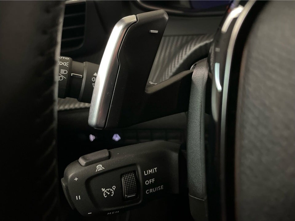 Peugeot 2008 1,2 PureTech 130 Allure EAT8 5d