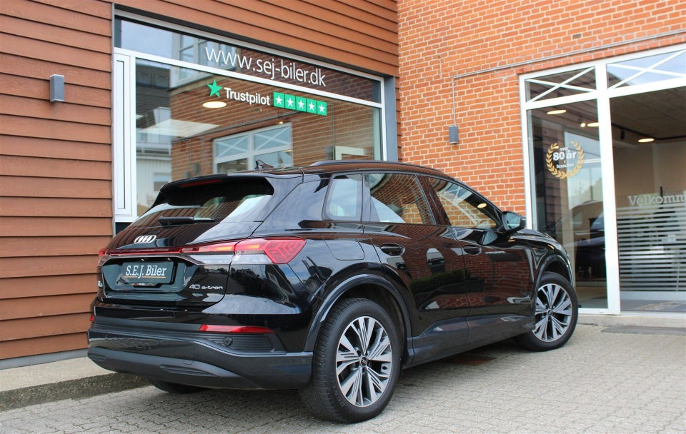 Audi Q4 e-tron 40  5d