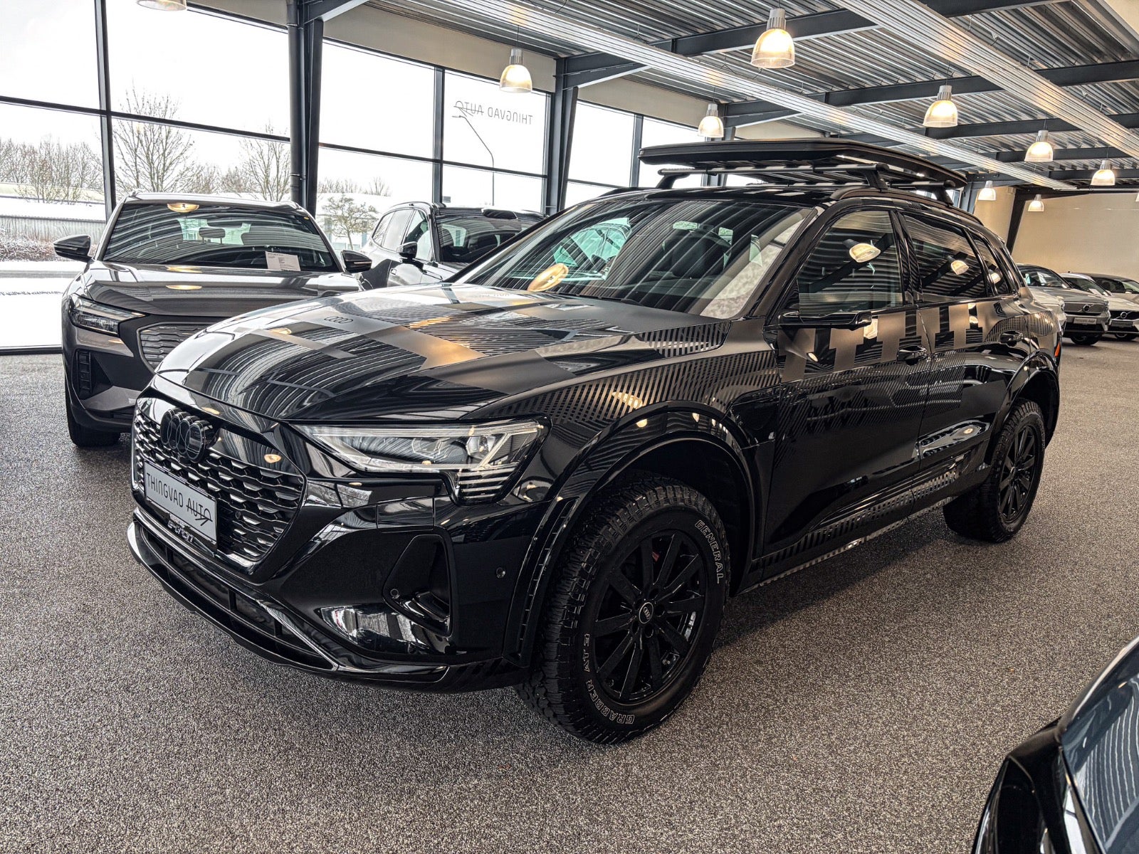 Audi Q8 e-tron 55 Dakar Edition quattro 5d