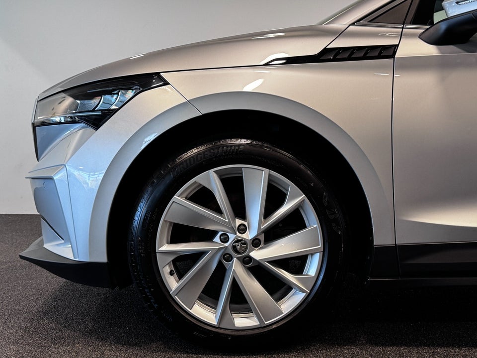 Skoda Enyaq 80 iV Suite 5d