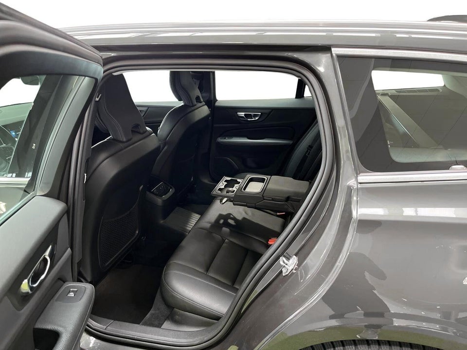 Volvo V60 2,0 T6 ReCharge Inscription aut. AWD 5d