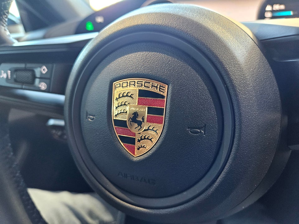 Porsche Taycan Performance+ Sport Turismo 5d