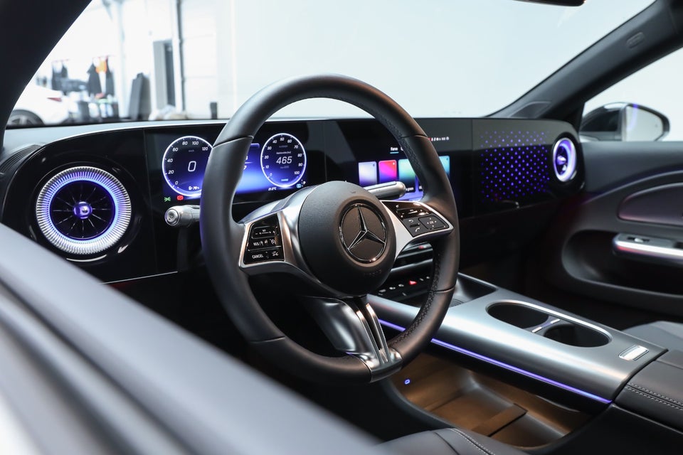 Mercedes CLA250+ EQ Progressive Advance Plus 4d