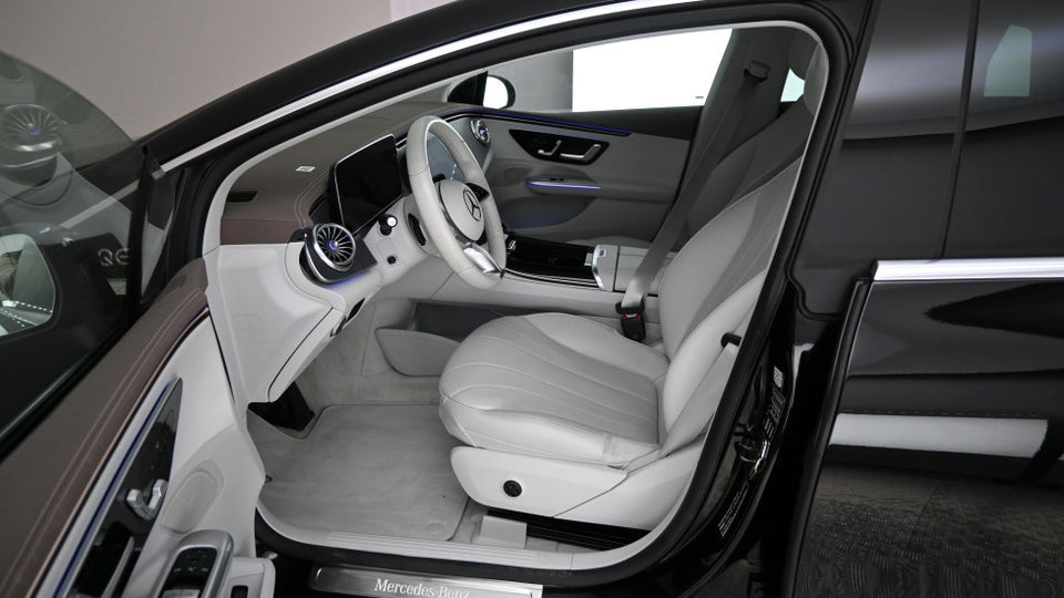 Mercedes EQE350 4d