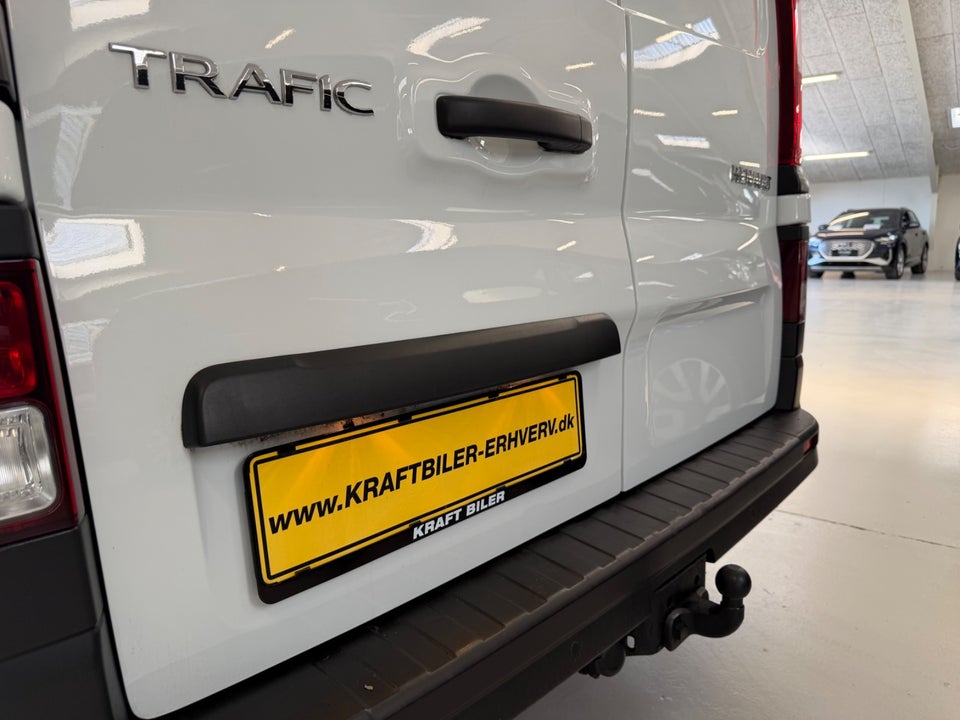 Renault Trafic T29 2,0 dCi 145 L1H1 EDC