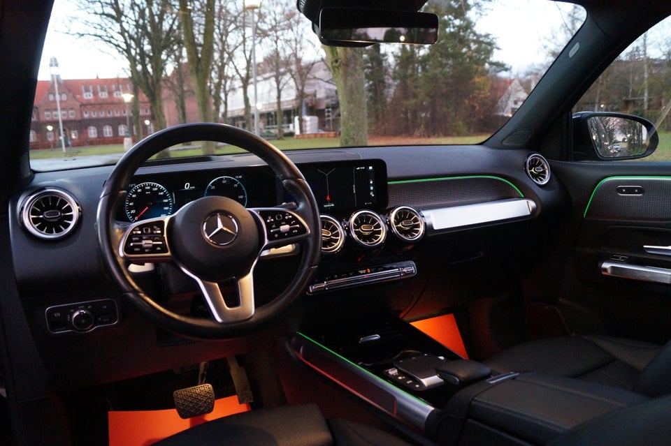 Mercedes EQB350 4Matic 7prs 5d