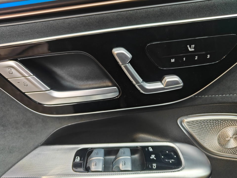 Mercedes EQE350 AMG Line Premium Plus 4d